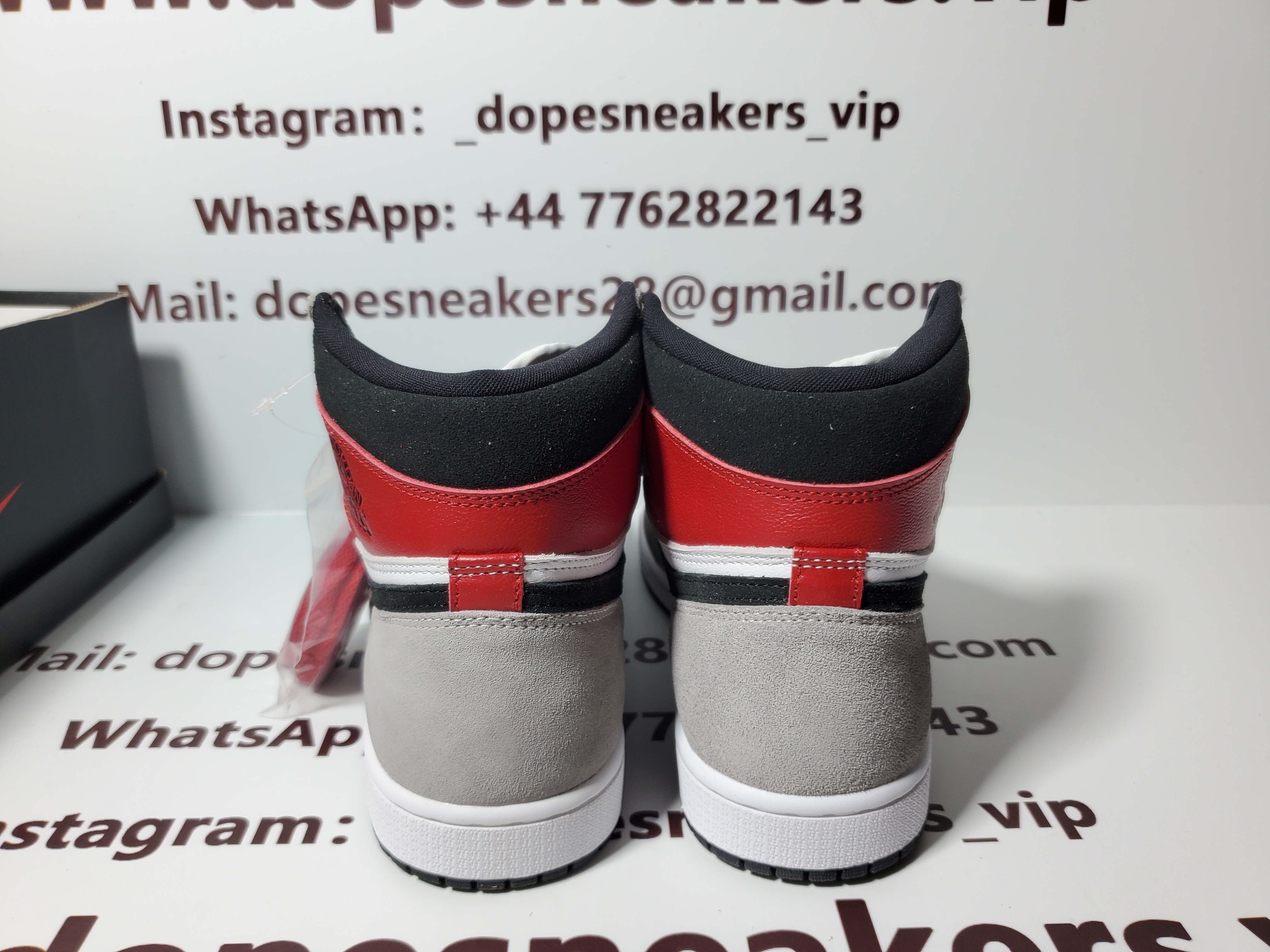 (OG)Air Jordan 1 Retro High Light Smoke Grey 555088-126