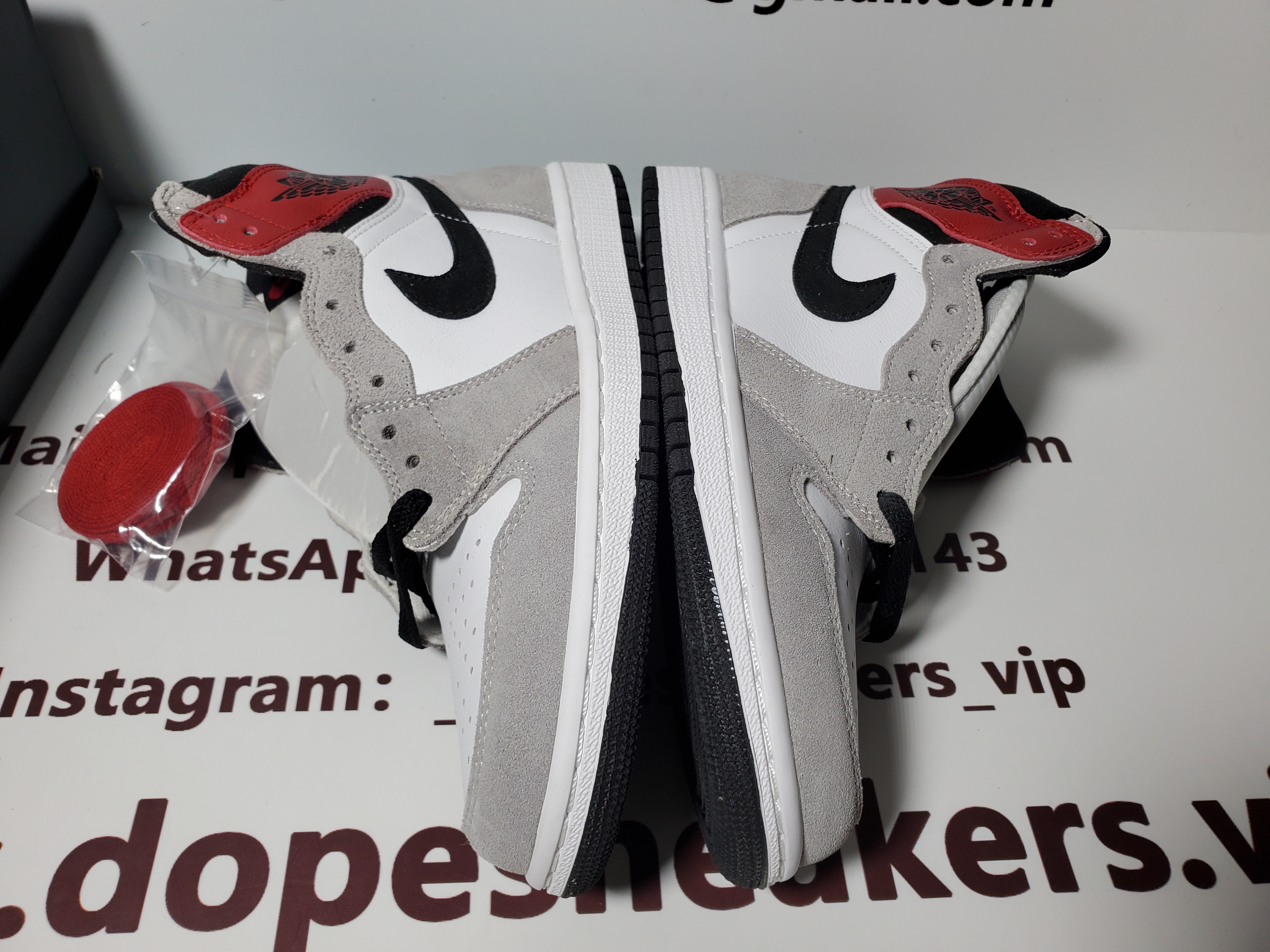 (OG)Air Jordan 1 Retro High Light Smoke Grey 555088-126