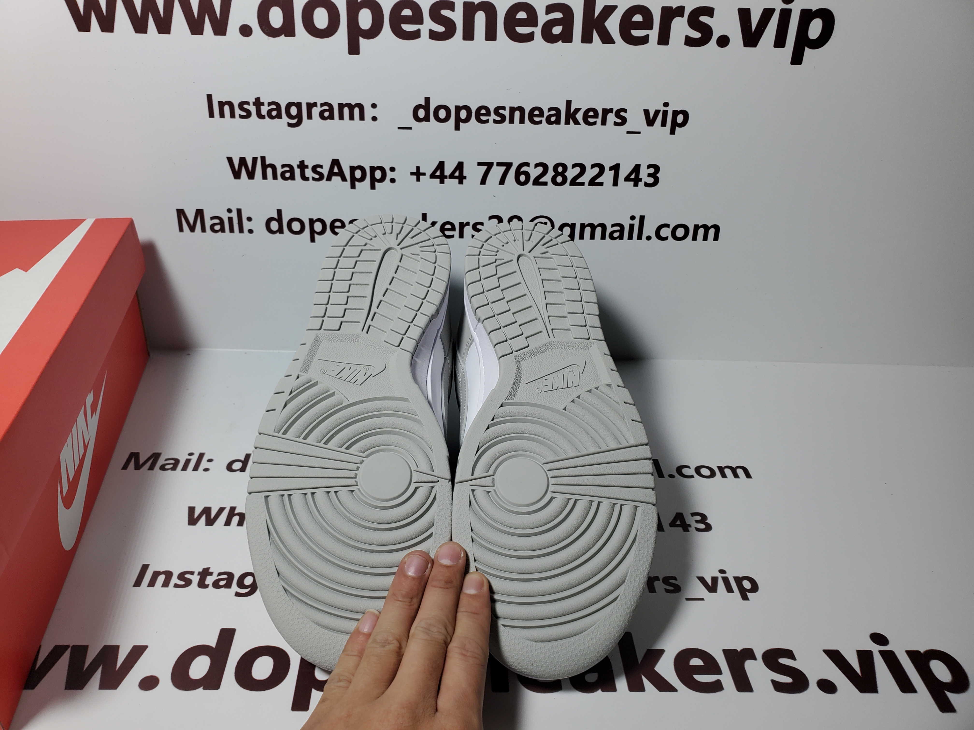 (OG)Air Jordan 1 Retro High Light Smoke Grey 555088-126
