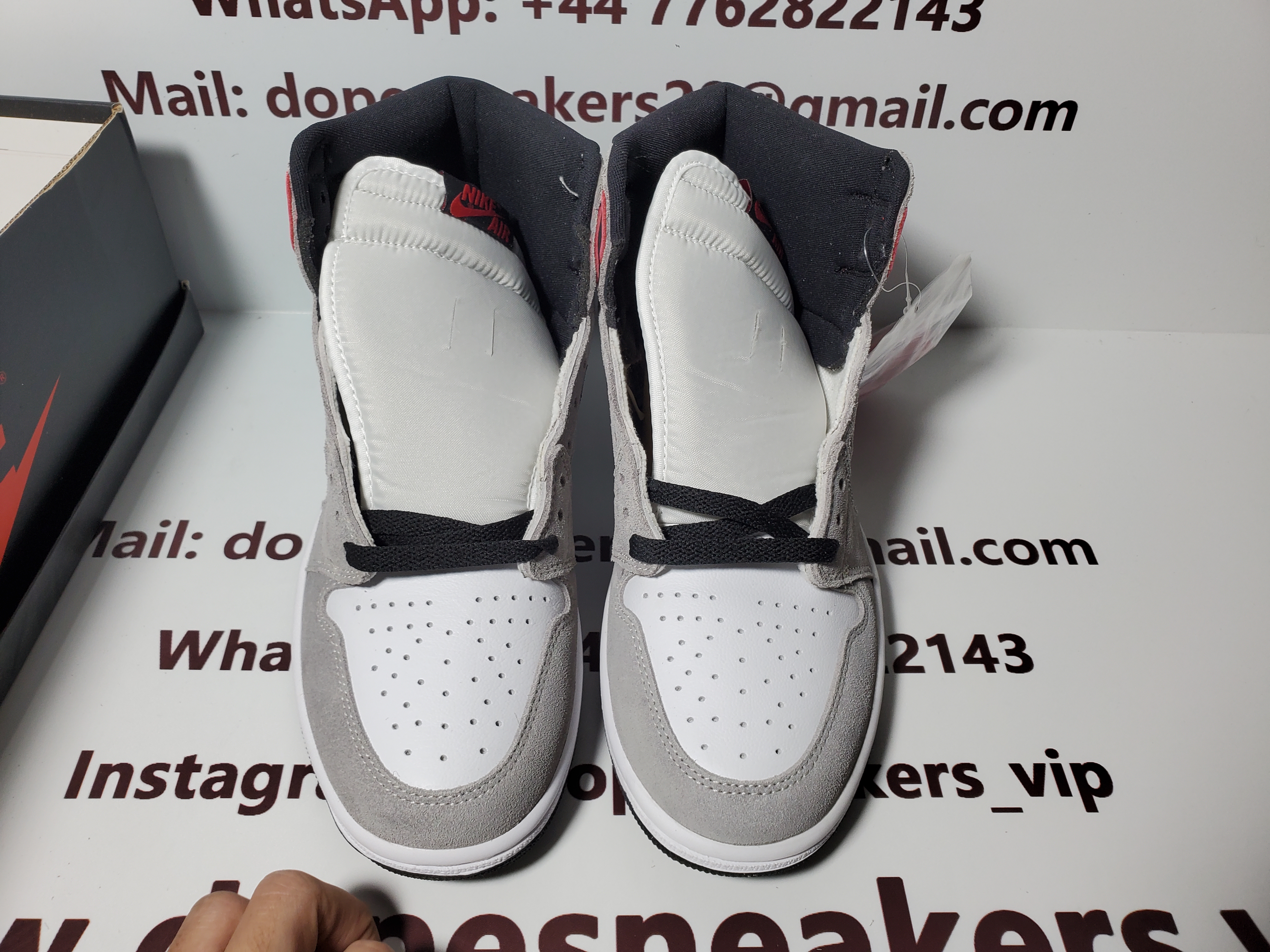 (OG)Air Jordan 1 Retro High Light Smoke Grey 555088-126