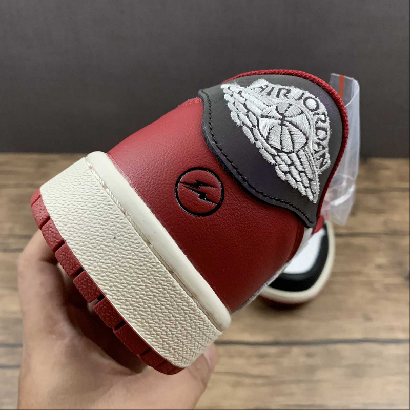 Fragment x Travis Scott x Air Jordan 1 TS White Black University Red CQ4278-088