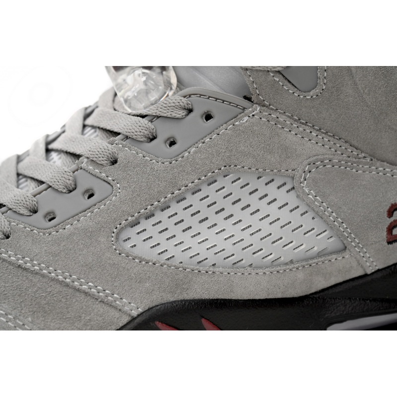 Air Jordan 5 Retro SP A Ma Maniére Light Bone FD1330-006