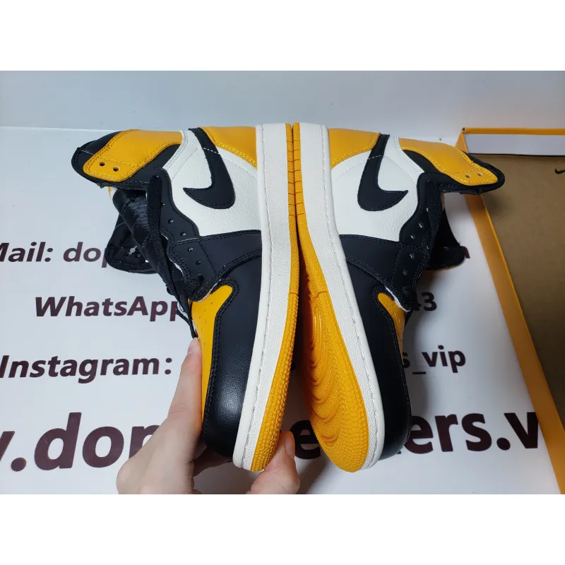 Air Jordan 1 High OG Yellow Toe T 555088-711