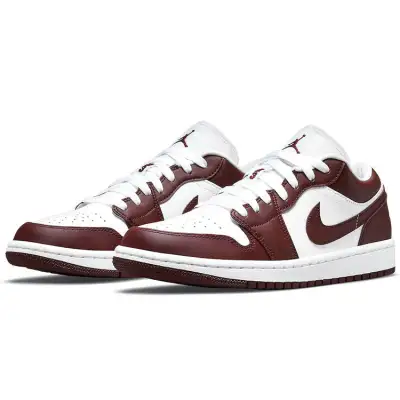 Air Jordan 1 Low Bronze Eclipse DC0774-116 02