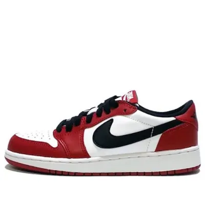 Air Jordan 1 Retro Low OG Chicago 709999-600 01