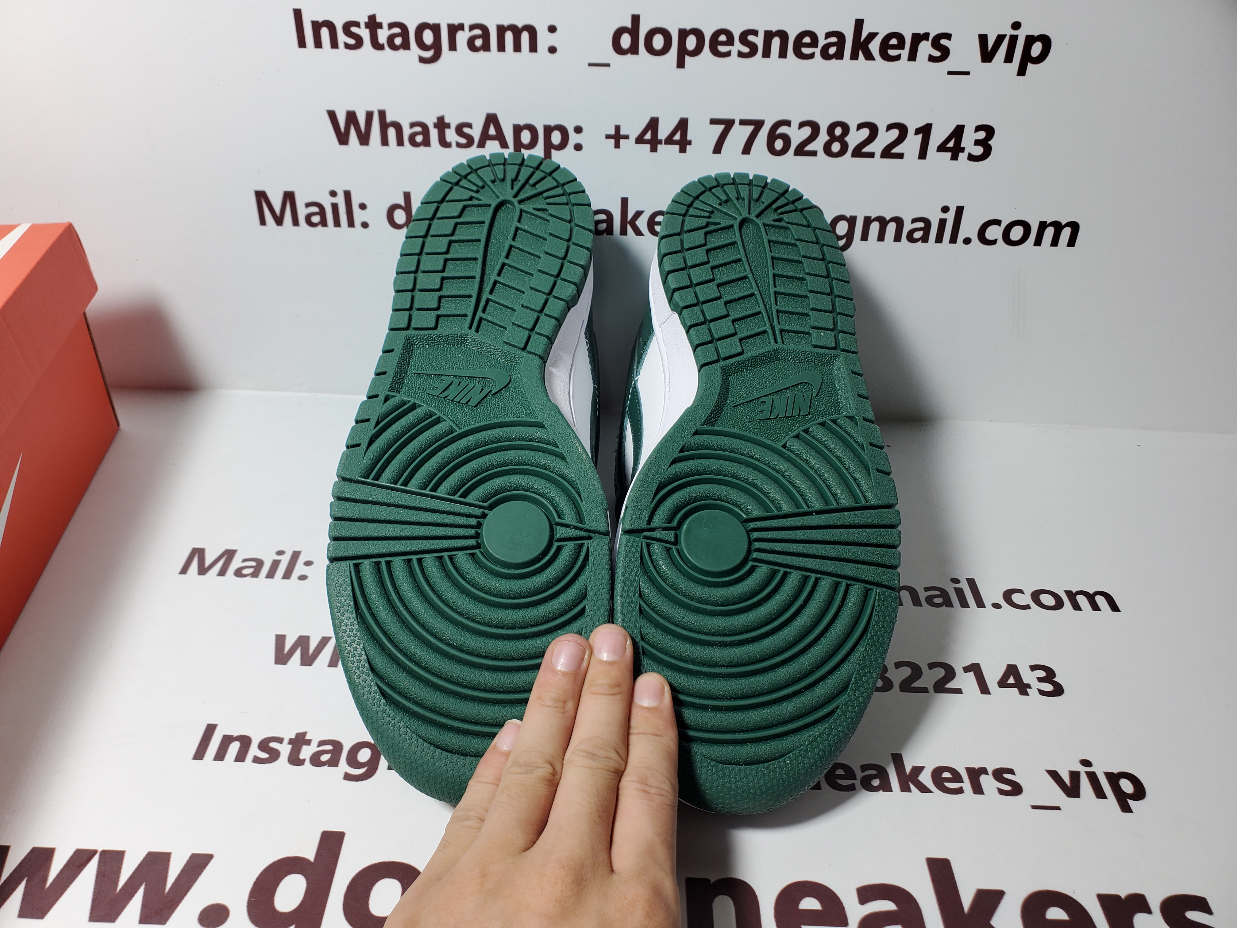 (OG) Nike Dunk Low Team Green DD1391-101