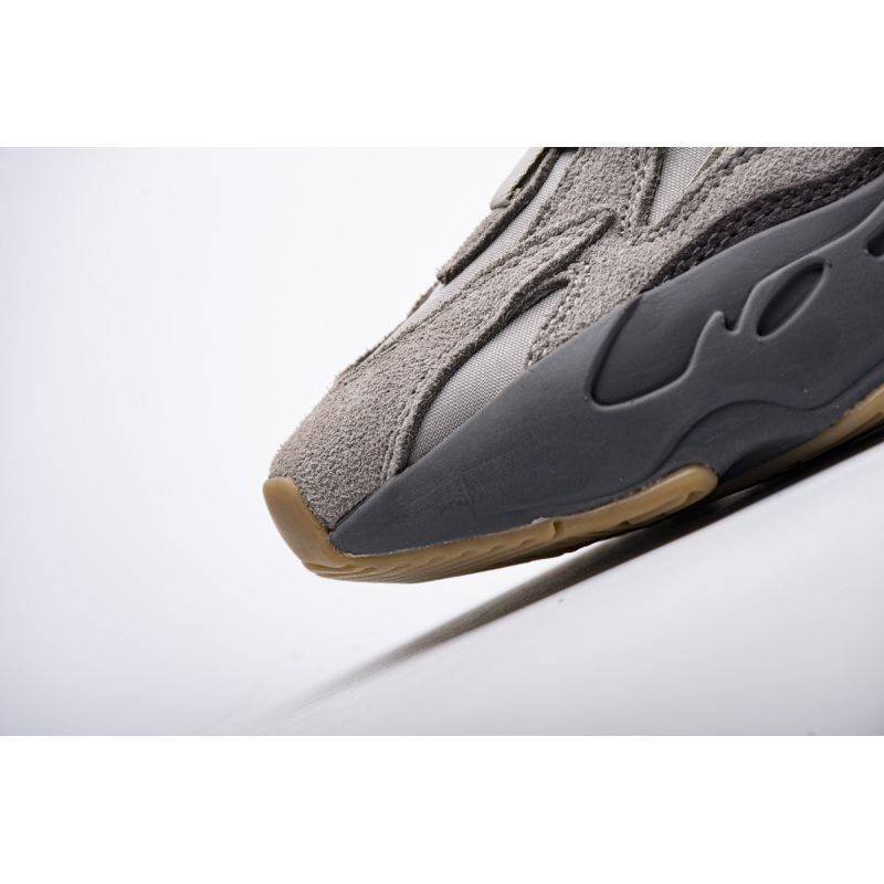 Yeezy Boost 700 V2 “Tephra” FU7914