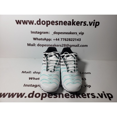 Nike Air Max Plus Hyper Jade 02