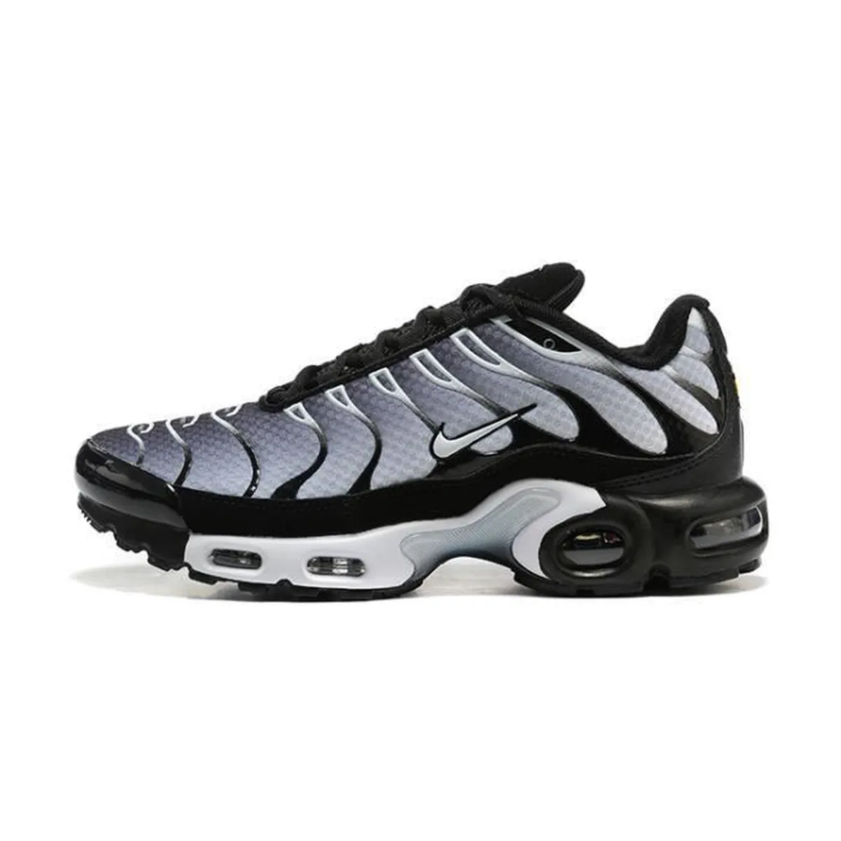 1:1 Air Max Plus Black Metallic Silver Rep