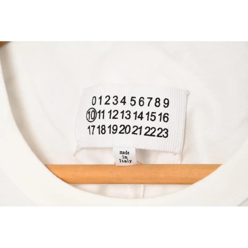 Mason Margiel letter logo print round neck pullover T-shirt White