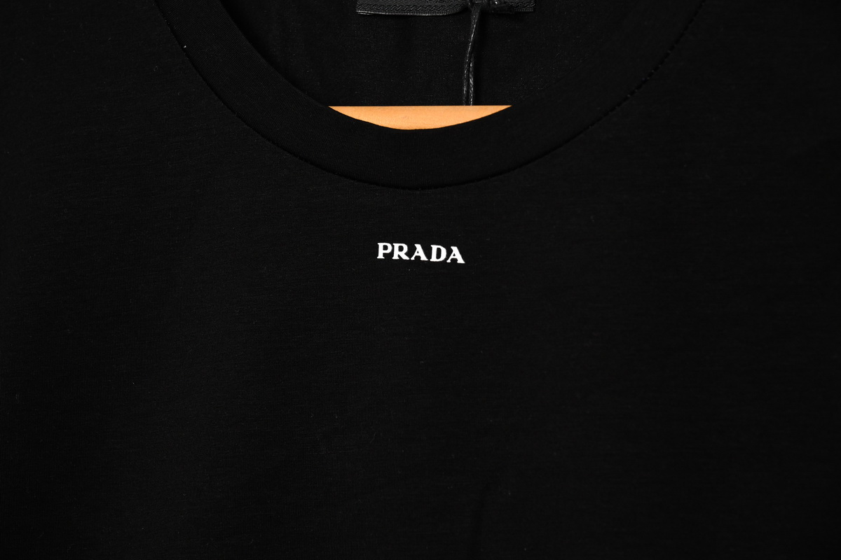 Prada Solid Color Logo Print Round Neck Short Sleeve T-Shirt Black