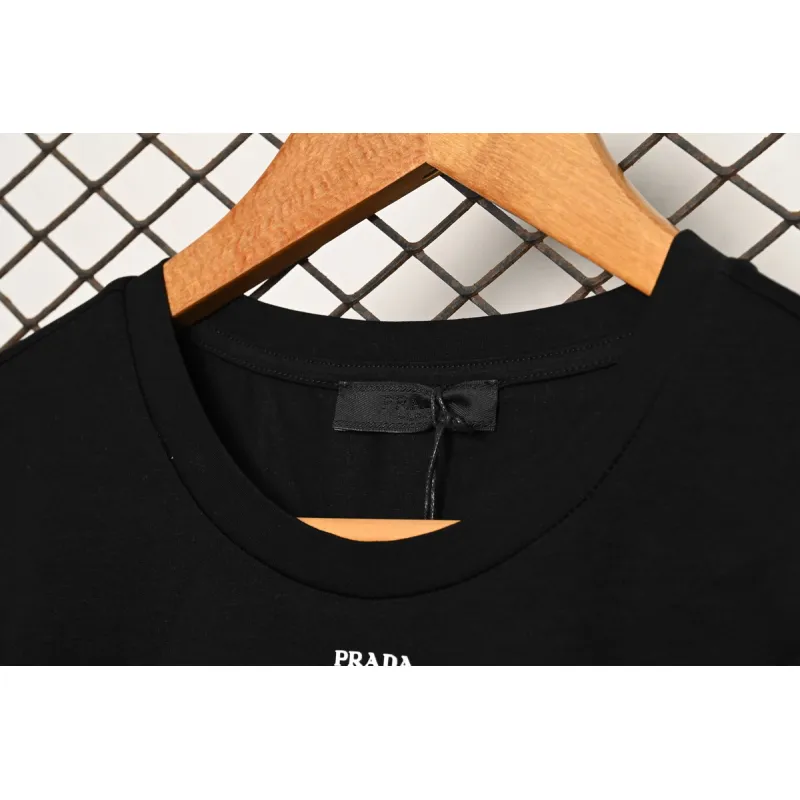 Prada Solid Color Logo Print Round Neck Short Sleeve T-Shirt Black