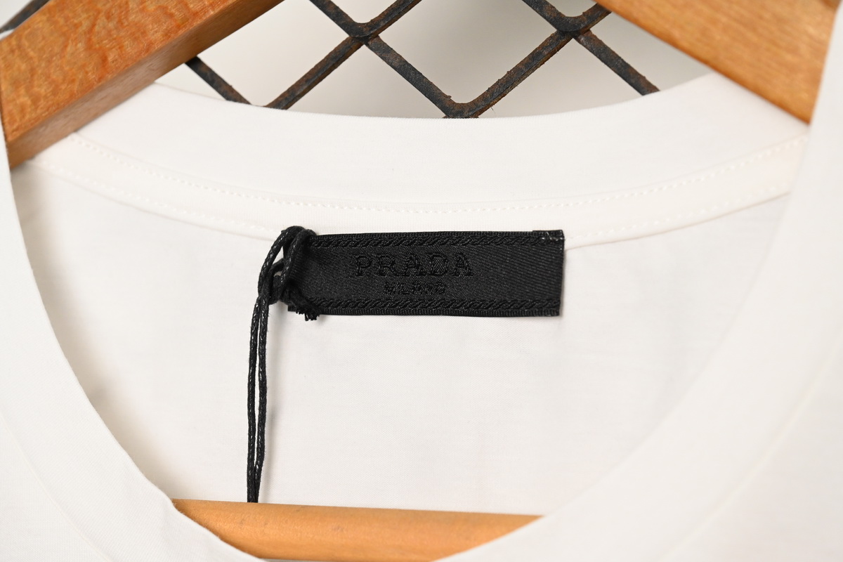 Prada Solid Color Logo Print Round Neck Short Sleeve T-Shirt White