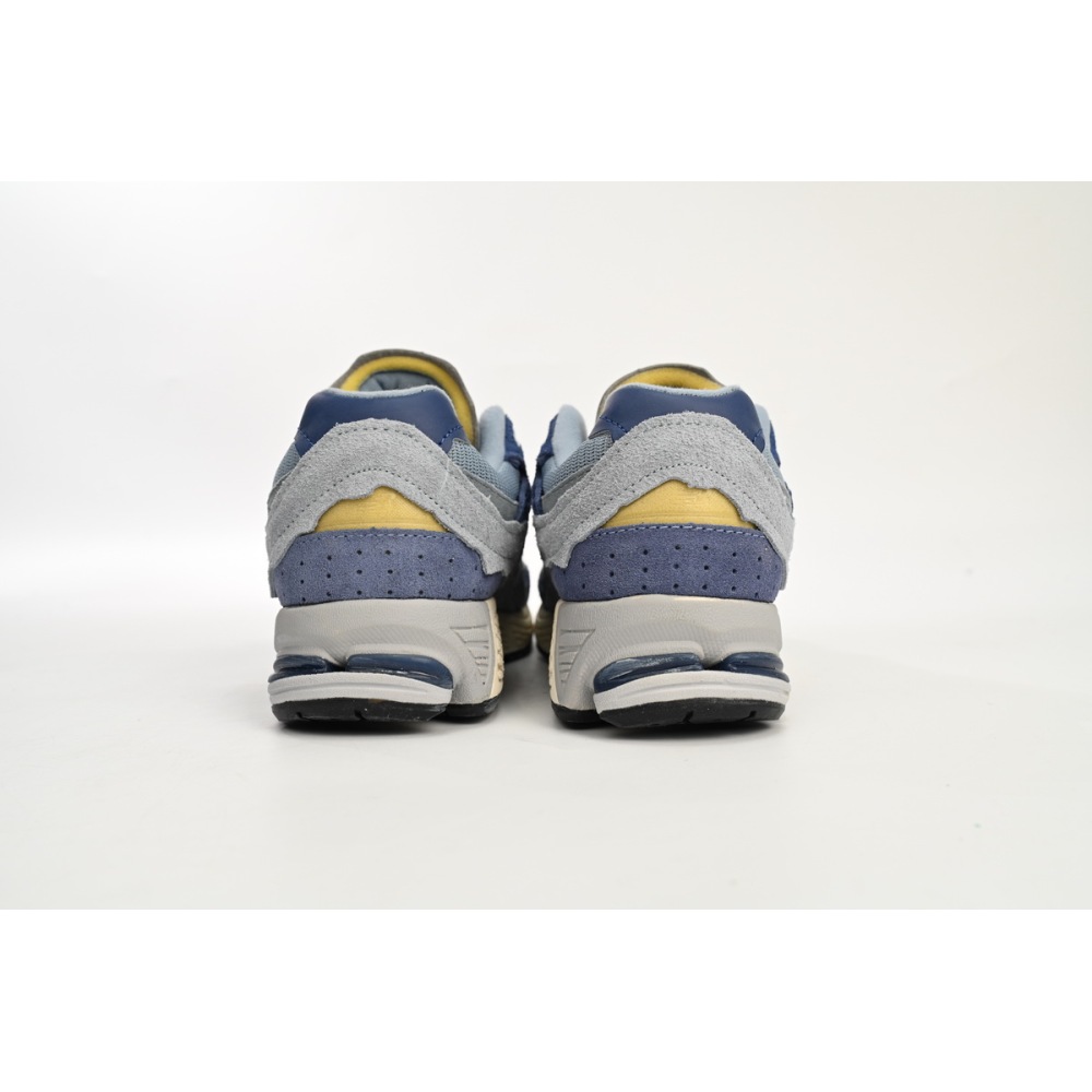 New Balance 2002R Protection Pack Light Arctic Grey Purple M2002RDI