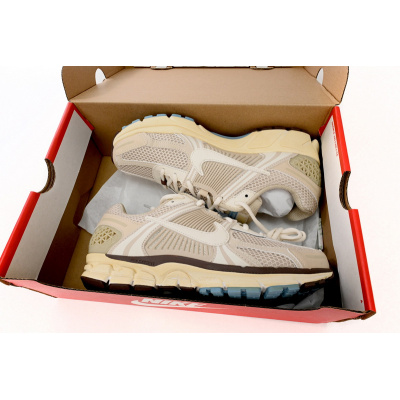 NikeAir Zoom Vomero 5 Beige  FB8825-111 02