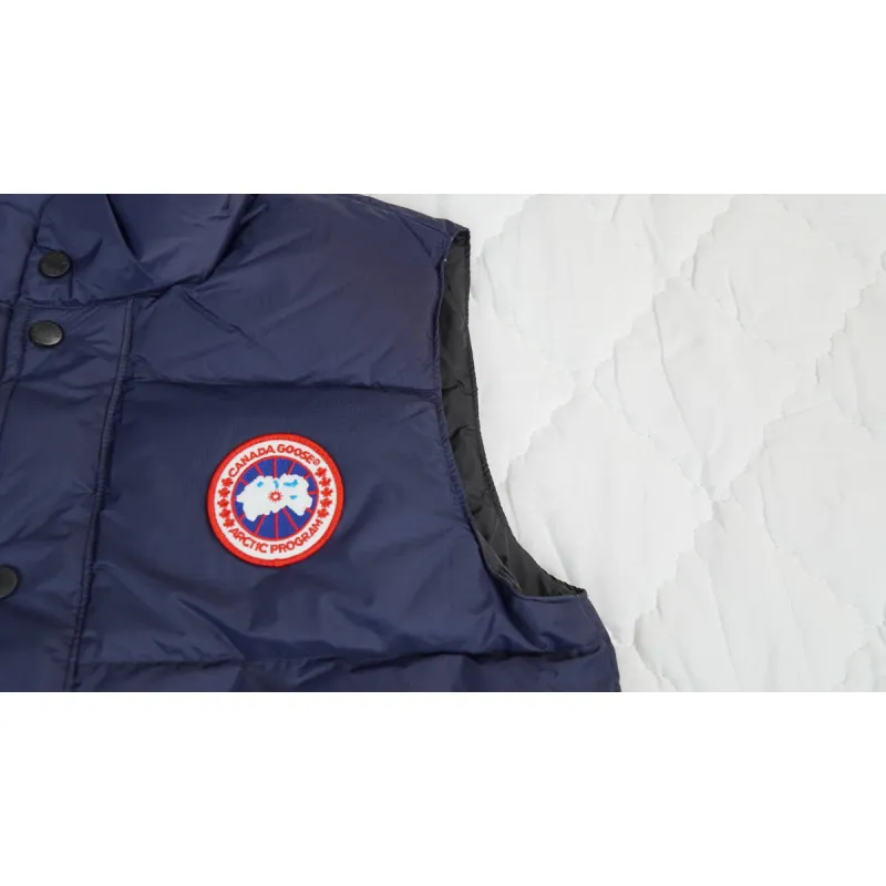 CANADA GOOSE Navy Blue