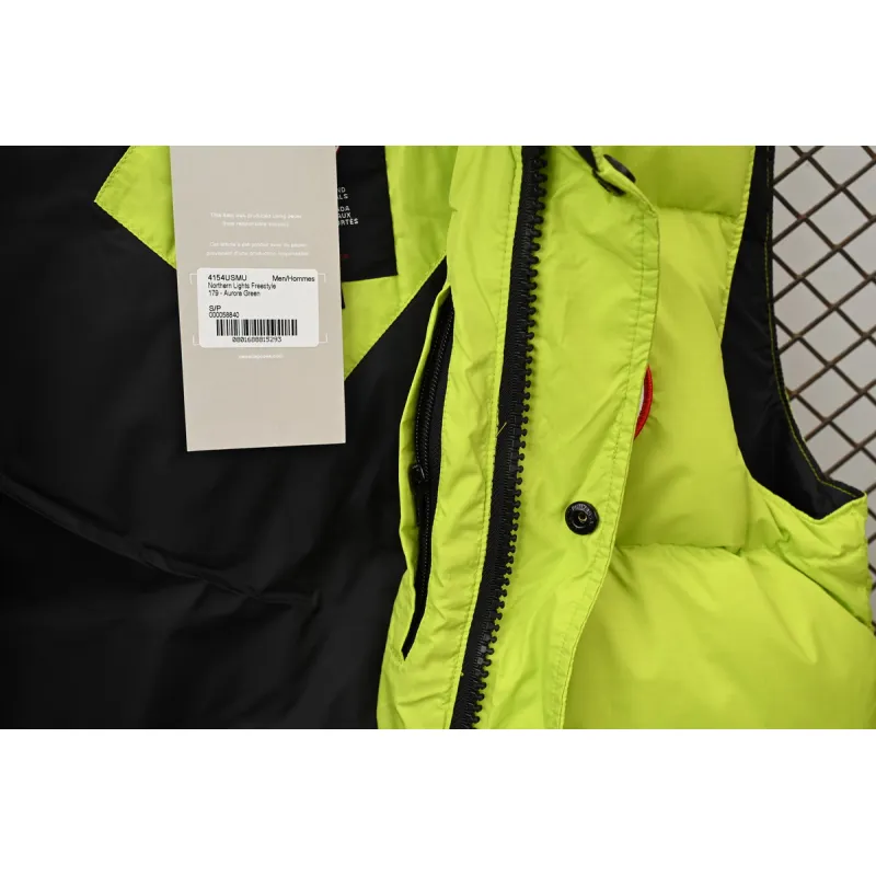 CANADA GOOSE Fluorescent Green