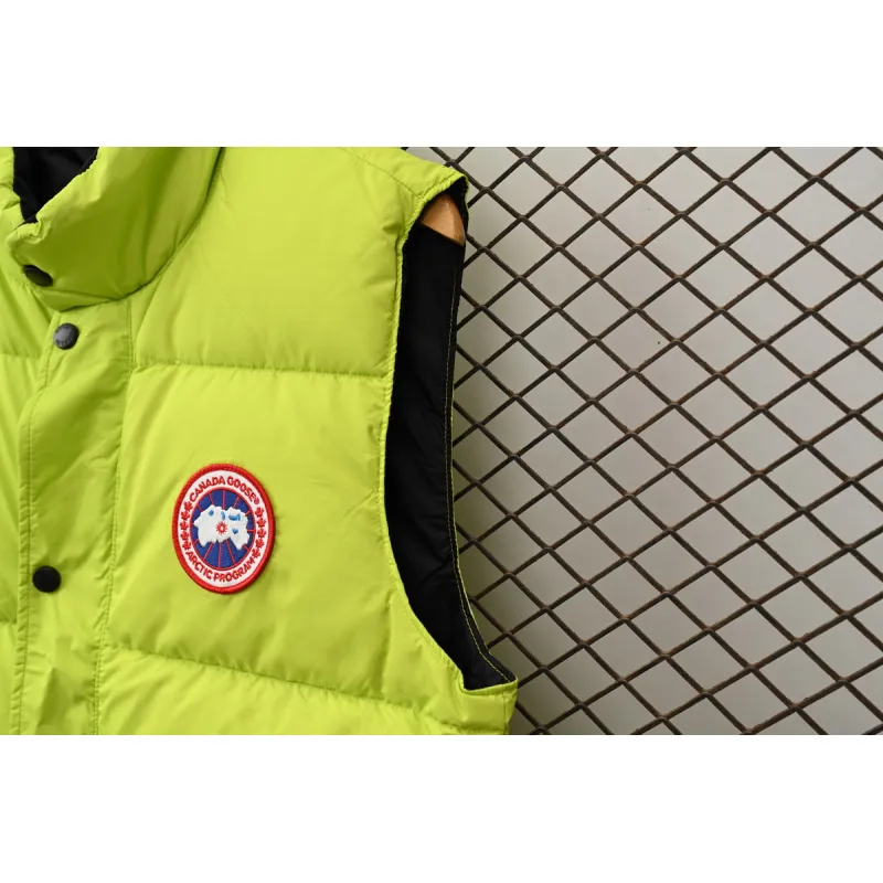 CANADA GOOSE Fluorescent Green