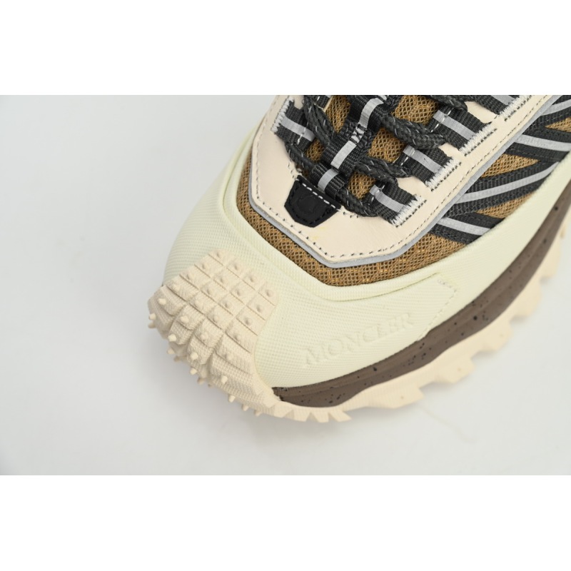 Moncler Trailgrip Grey 109A4 M00260 M2671
