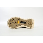 Moncler Trailgrip Grey 109A4 M00260 M2671
