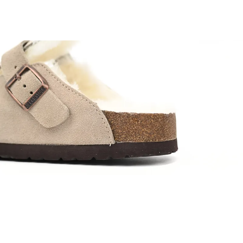 Birkenstock Boston Shearling Coin Suede Beige E14T002N6L
