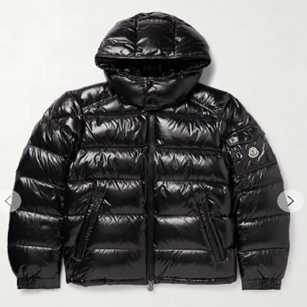 High Quality Moncler Jacket Black Reps For Sale