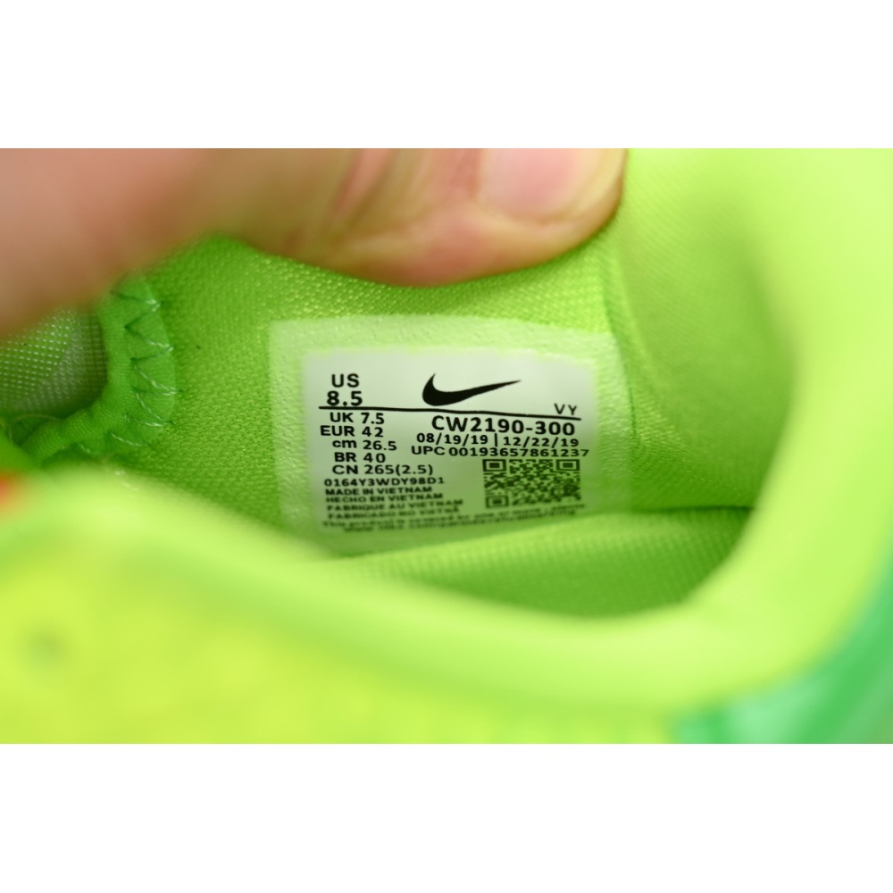 Nike Fake Kobe 6 Protro Grinch CW2190-300  (2020)