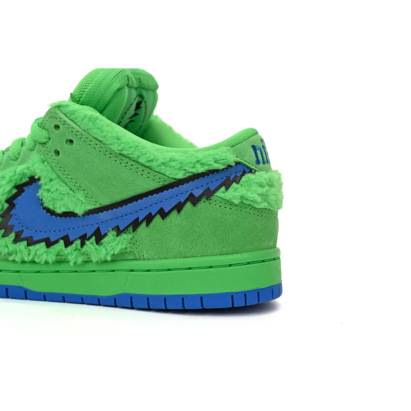 Grateful Dead x Nike SB Dunk Low “Green Bear” CJ5378-300