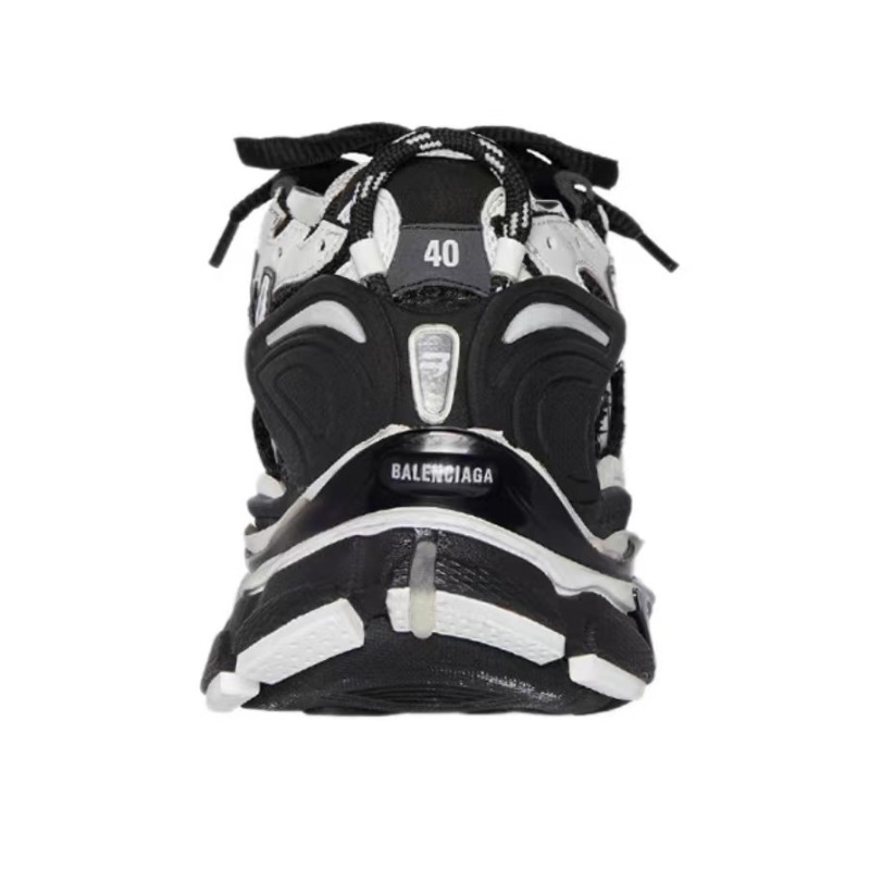 Balenciaga Runner Black White 677402W3RB29010