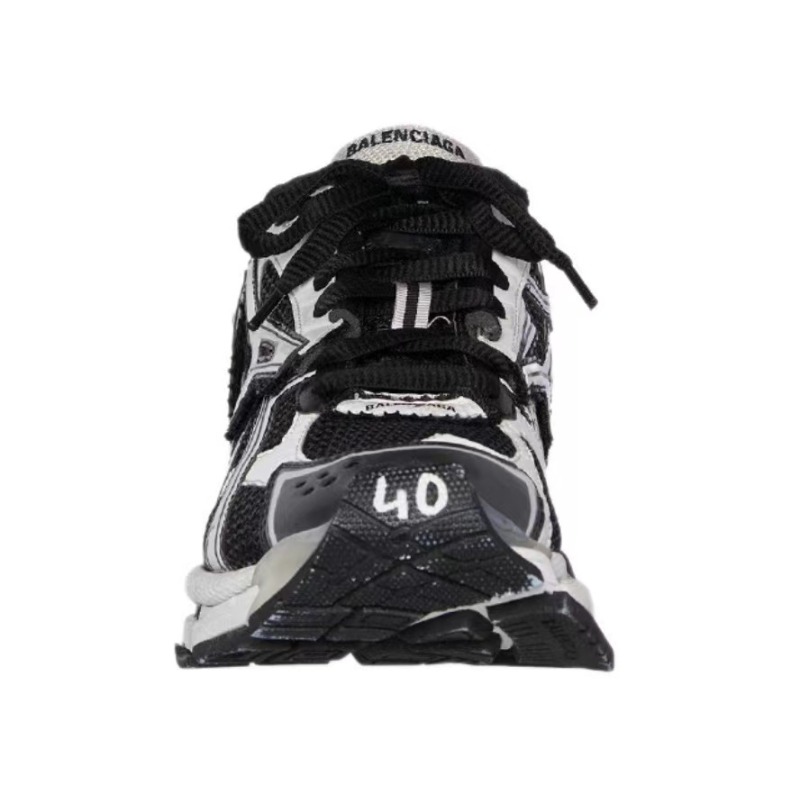 Balenciaga Runner Black White 677402W3RB29010