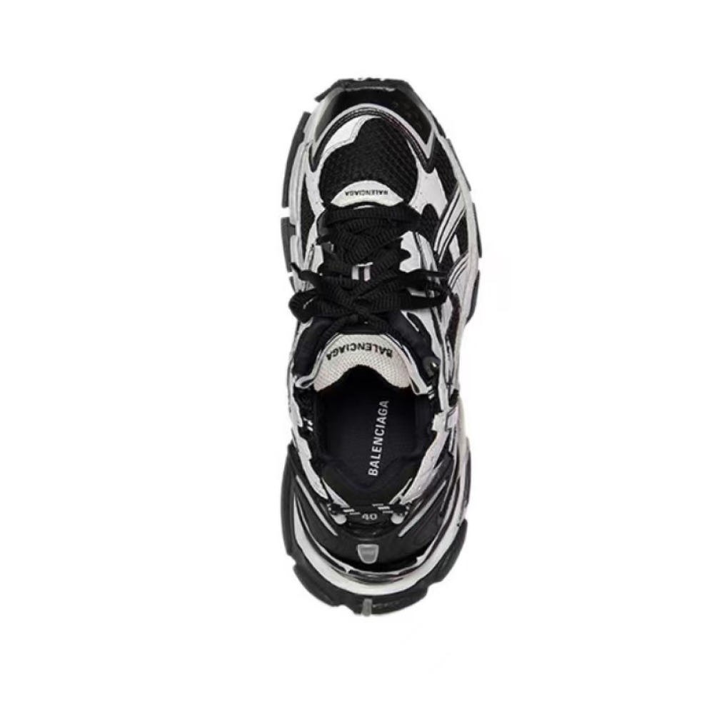 Balenciaga Runner Black White 677402W3RB29010