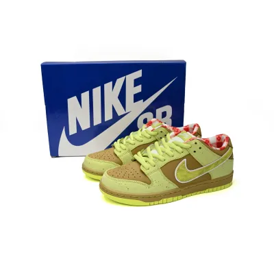 CONCEPTS × Nike Dunk SB Fluorescent Yellow Lobster BV1310-566  02