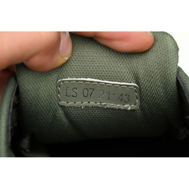 Dior B30 Low Top Olive 3SN279ZRD_H680