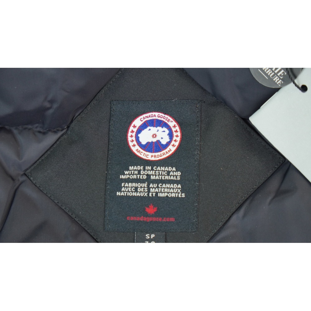  CANADA GOOSE Black (down jacket)