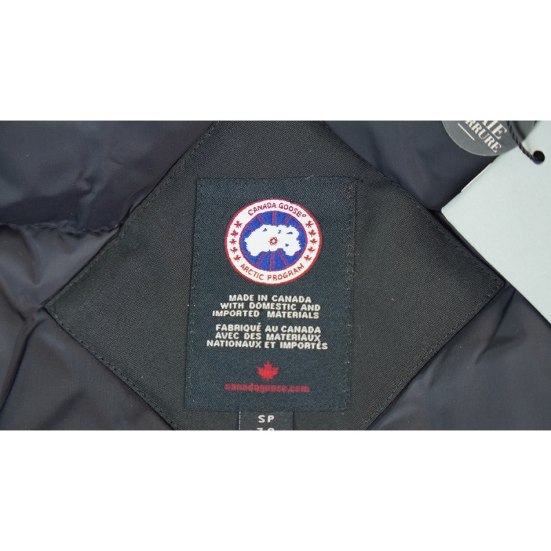  CANADA GOOSE Black (down jacket)