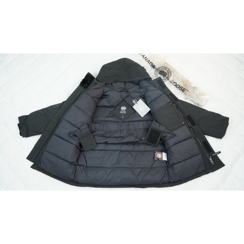  CANADA GOOSE Black (down jacket)