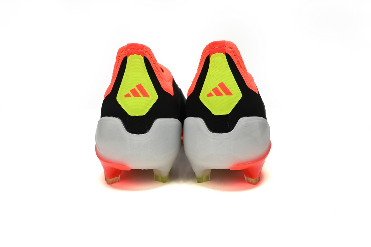 Adidas Predator Mutator 20.1 Low Adidas Predator Mutator 20.1 Low Black And White IG7782 (Laceless) Black And White IG7782 (Laceless)