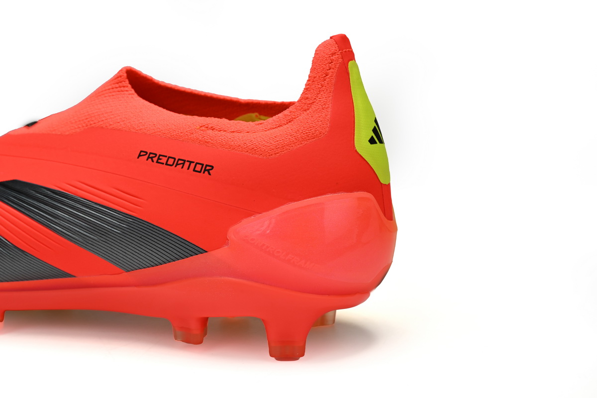 Adidas Adidas Predator Mutator 20.1 Low Black Red IG7712 (Laceless) Predator Mutator 20.1 Low Black Red IG7712 (Laceless)