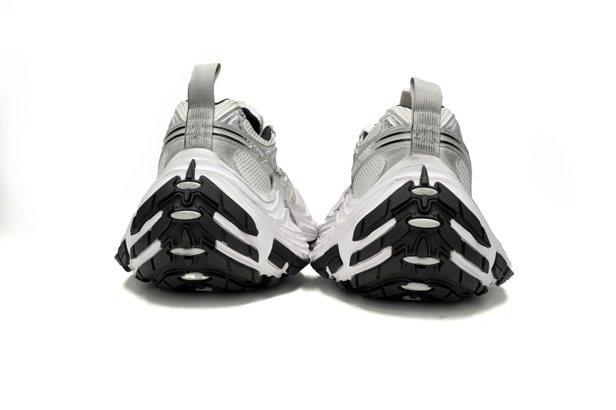 Balenciaga 10 XL White and Black 784342 W2MV2 9110