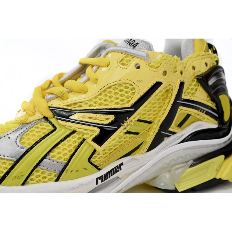Balenciaga Runner Black Yellow 677402 W2RD3 0510