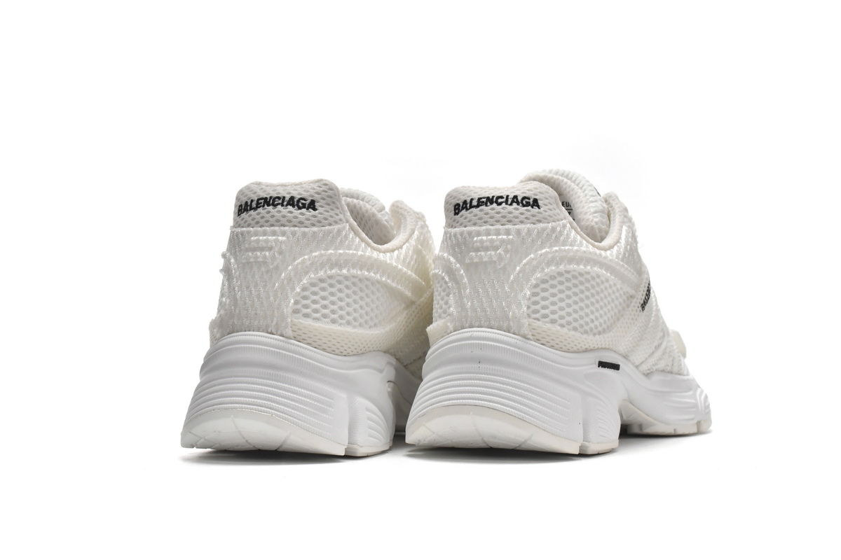 Balenciaga Phantom Sneaker White 679339 W2E92 9000