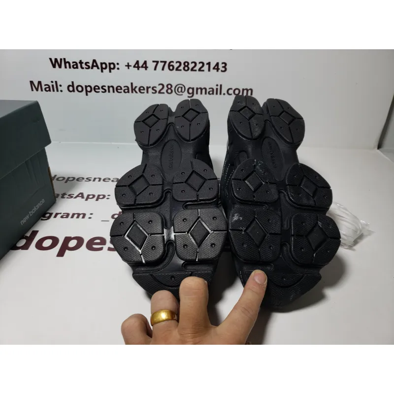New Balance 9060 Triple Black Patent U9060ZBO