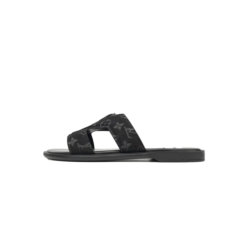 Louis Vuitton Oasis Black Cloth 1AC69L