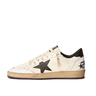 Golden Goose Superstar In White Nappa With Black Star  GMF00117.F003771.10283 01