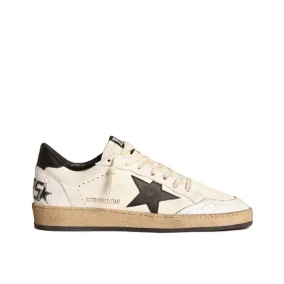 Golden Goose Superstar In White Nappa With Black Star  GMF00117.F003771.10283 02