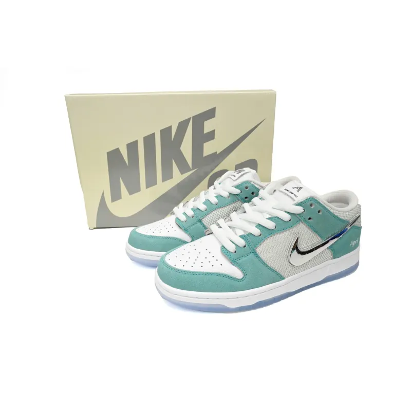 Nike SB Dunk Low April Skateboards FD2562-400 