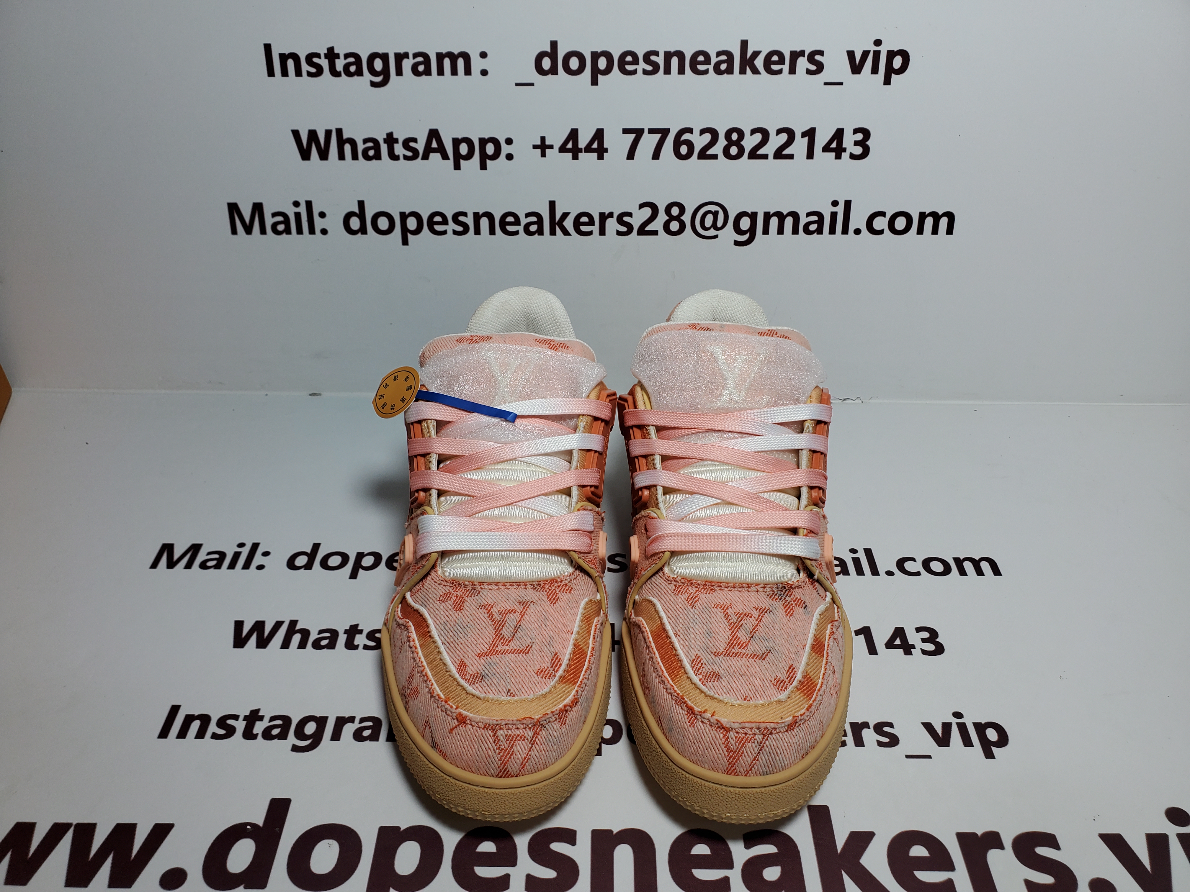 LOUIS VUITTON Trainer Orange 1ACVN7