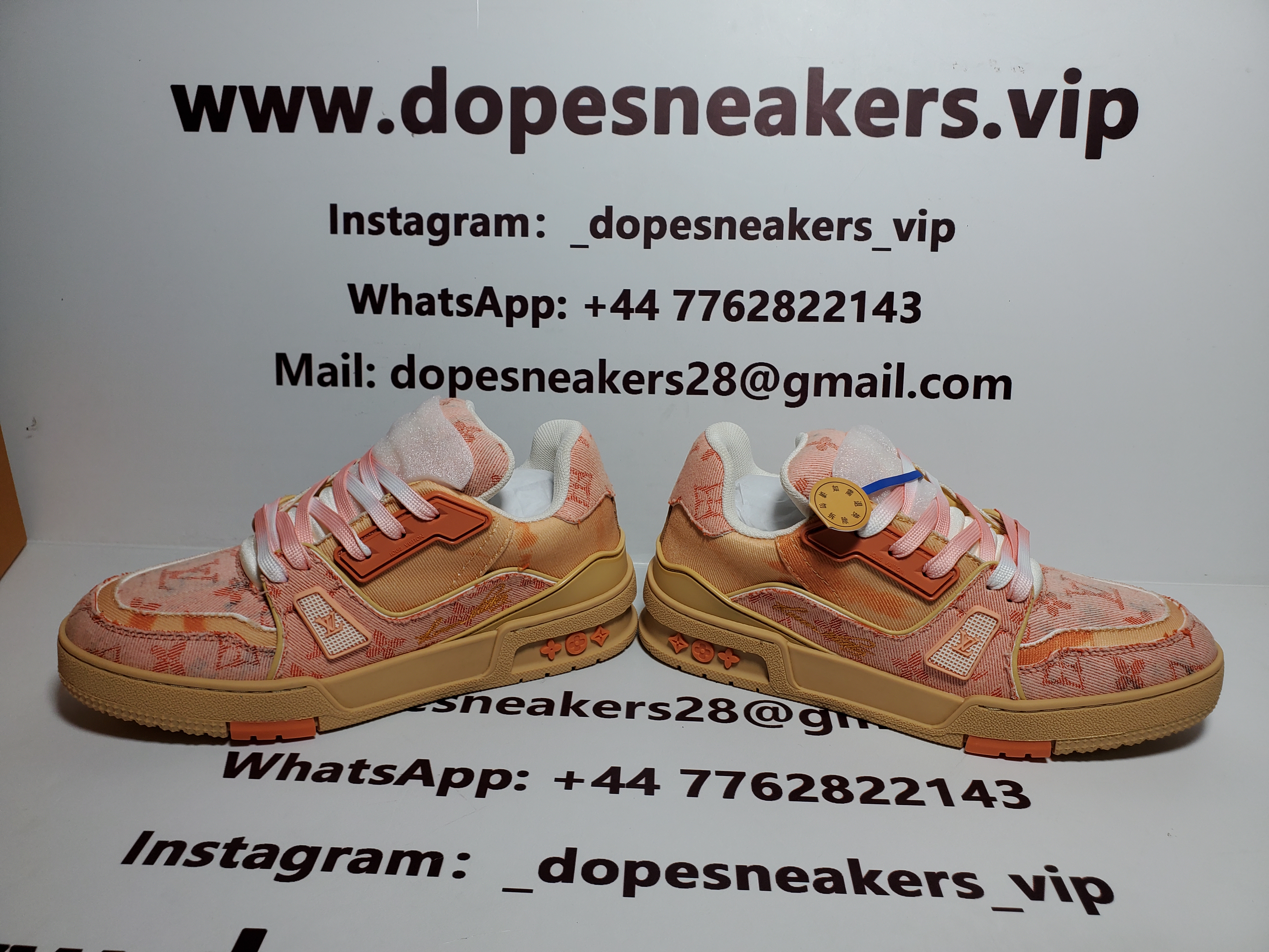 LOUIS VUITTON Trainer Orange 1ACVN7