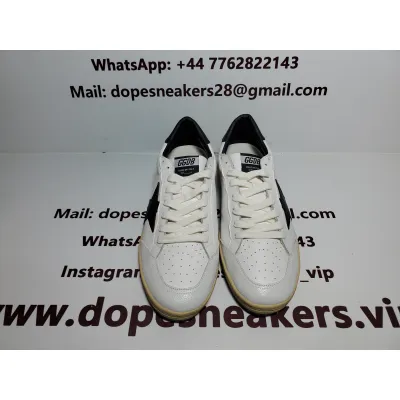 Golden Goose Superstar In White Nappa With Black Star 02
