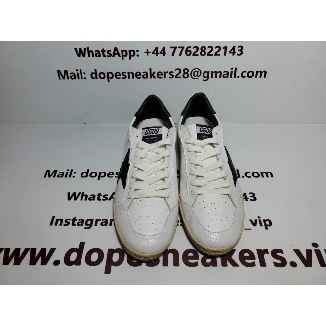 Golden Goose Superstar In White Nappa With Black Star